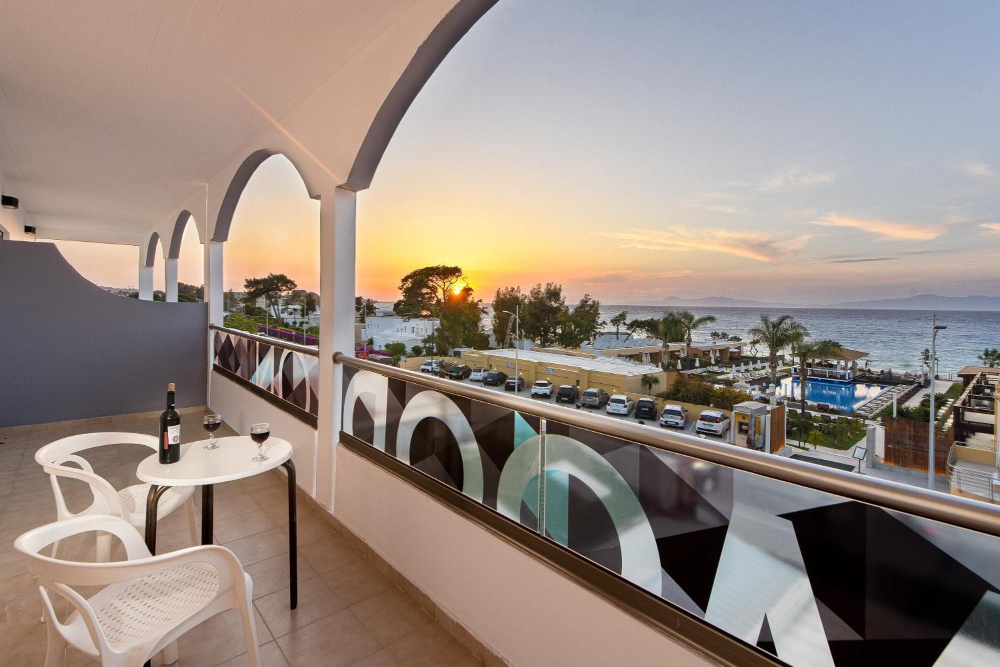 Sunny Days Hotel Ixia  Ngoại thất bức ảnh
